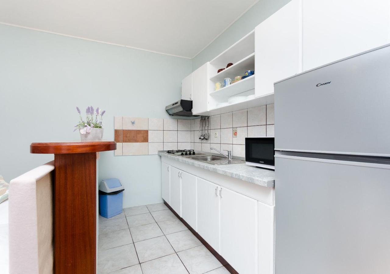 Apartment Goran Novi Vinodolski Exteriör bild